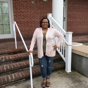 Meet your Posher, Regena